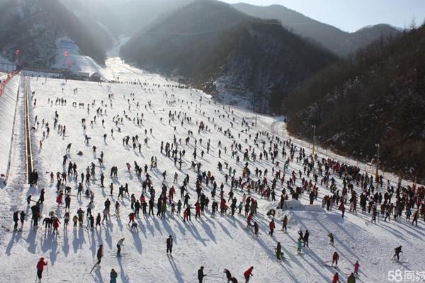洛阳伏牛山滑雪场12月6日正式开启